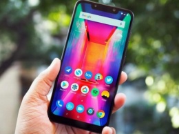 Новый Xiaomi Pocophone F1 удивил заоблачной ценой