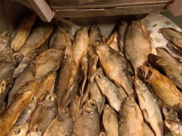 Смерть от ботулизма в Харькове: оштрафовали поставщиков рыбы