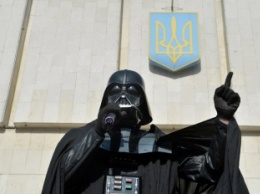 Жители Одессы требуют оштрафовать Дарта Вейдера