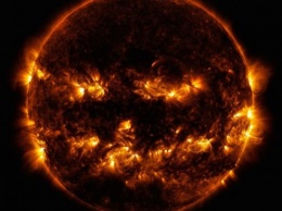 «Солнце умирает»: Эксперт придумал, как продлить жизнь Светила в 2000 раз