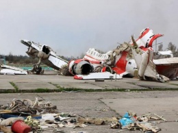 Польские следователи начали осмотр обломков рухнувшего самолета президента Польши Качиньского