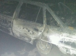 В Братском районе горел комбайн, а во Врадиевском - автомобиль в гараже