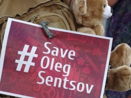 В Украине призывают подписать петицию в поддержку Сенцова на сайте Белого дома