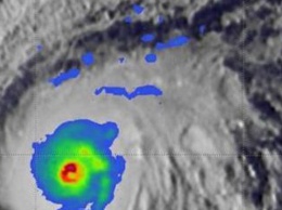 Из-за тайфуна отменили полтысячи авиарейсов