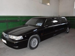 В гараже Одесского облсовета нашли забытый лимузин Кучмы
