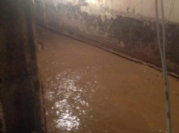В Уфе подвал многоэтажки затопило «море из фекалий»