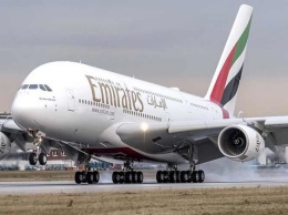 Пассажиры рейса Emirates до Нью-Йорка заболели непонятной хворью