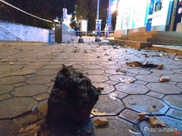 После дождя в центре Одессы падают балконы и карнизы