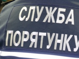 В Верхнеднепровском районе мужчина упал в яму уличного туалета: вызвали спасателей
