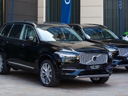 В Россию приехал гибридный кроссовер Volvo XC90