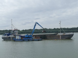 В двух портах Дуная стартовали дноуглубительные работы. Фото