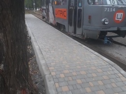 В Одессе построили первую за 27 лет платформу для удобной посадки в трамвай