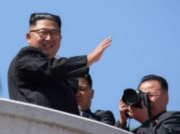 Военный парад в Пхеньяне впервые прошел без ядерных ракет