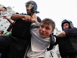 В России на акциях протеста 9 сентября задержаны более тысячи человек