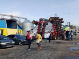 Битва за урожай: в результате стрельбы на элеваторе в Харьковской области пострадали четыре человека (ФОТО, ВИДЕО)