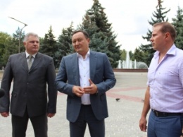 Губернатор заявил, что отправит мэров городов области учиться у Мелитополя (фото)