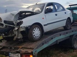 На Аэропортовской водитель Daewoo уснул за рулем и вылетел в поле с подсолнухами