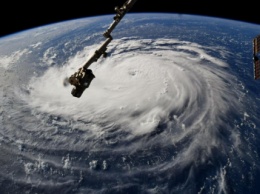 Из-за приближения урагана "Флоренс" в Вашингтоне введен режим чрезвычайного положения