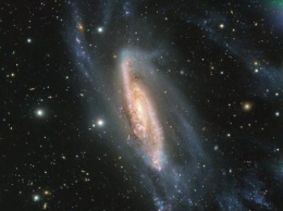 Астрономы получили снимок галактики из созвездия Чаши