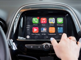 Автомобилям Mazda в Украине предложили системы Android Auto и Apple CarPlay