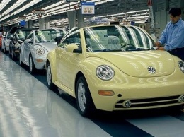 Volkswagen объявил о прекращении легендарных "Жуков" в 2019 году