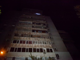 Пожар в Днепре: сотрудники ГСЧС тушили 14-этажку