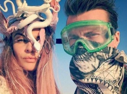 Алена Водонаева выложила откровенное фото с фестиваля Burning Man