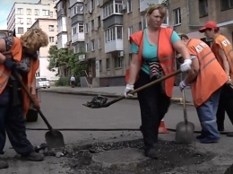 В Днепре ремонтируют 17 дорог