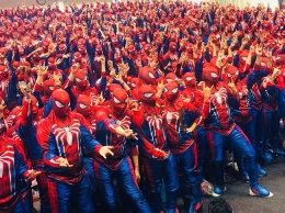 547 Людей-пауков поставили мировой рекорд на Comic-Con