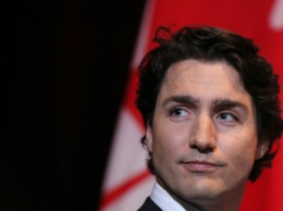 Какой красавец: это видео с премьером Канады в вышиванке покорило даже Шварценеггера