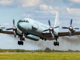 Пропавший в Сирии российский самолет РЭБ был сбит "дружественным огнем" - СМИ