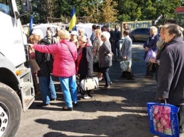 Под Киевом неизвестные блокируют мусорный полигон