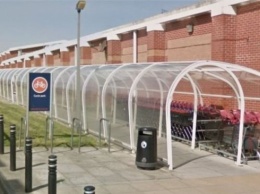 Пластиковый туннель возле супермаркета поднялся на вершину рейтинга TripAdvisor