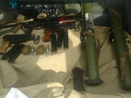 На Киевщине член общественной организации торговал оружием с Донбасса