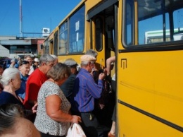 Тариф повысили, но о качестве забыли: пассажиры недовольны автобусами Каховка-Новая Каховка