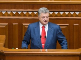 Порошенко: Часть нашего информационного поля так же оккупирована, как и часть украинской территории