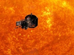 Отправленный к Солнцу зонд NASA передал на Землю первые снимки