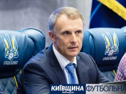 Глава КОФФ Москаленко отметил премией заслуженных деятелей Киевщины футбольной