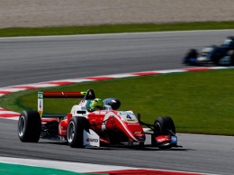 Ф3: Мик Шумахер одержал четвертую победу подряд