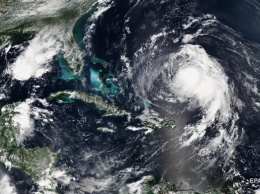 В Атлантическом океане сформировался тропический шторм Кирк