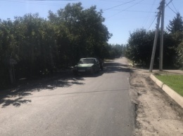 В Запорожской области народ помогает коммунальщикам ремонтировать дороги