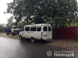 В Одессе бросили взрывпакет во двор частного дома