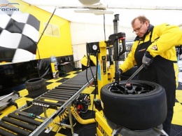 Спорткары класса BMW M240i Racing Cup серии VLN будут оснащать шинами Dunlop