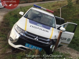 На Закарпатье полиция разбила очередное авто: как это произошло на самом деле