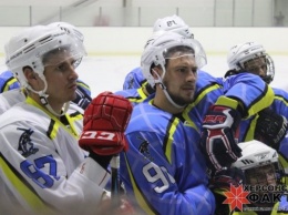 Руководство Украинской хоккейной лиги высоко оценило результаты херсонского "Днепра"