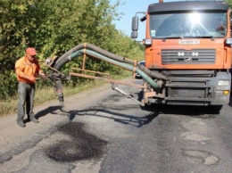 "Укравтодор" передаст еще 14 тыс. км дорог на баланс местных властей
