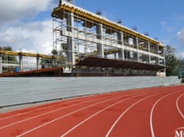 Сергей Бубка и Андрей Павелко в Днепре проверили ход строительства «Олимпийского дома» на стадионе «Олимпийские резервы» (ФОТО)