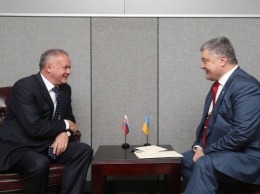 Порошенко встретился с президентом Словакии