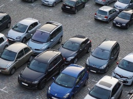 В Украине вступили в силу отдельные положения закона о новых правилах парковки