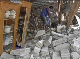 Жертвами землетрясения и цунами в Индонезии стали минимум 48 человек
